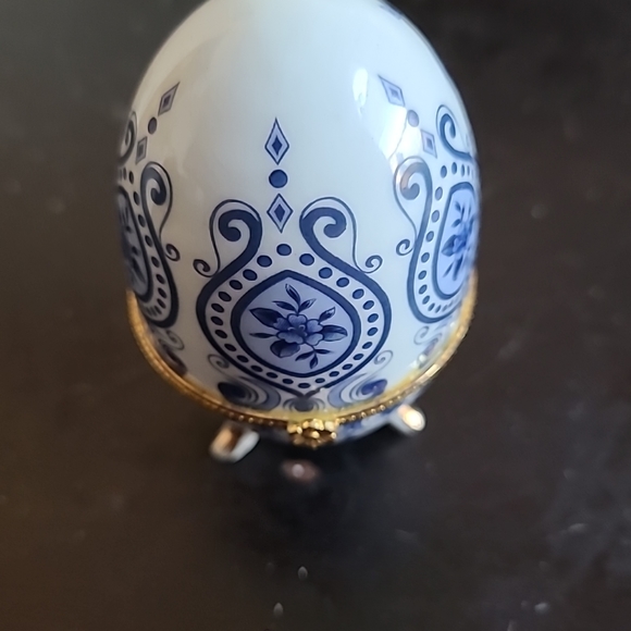 GORGEOUS Hammersley Victorian England 4.5" Ceramic Egg Trinket Holder. - Picture 6 of 6